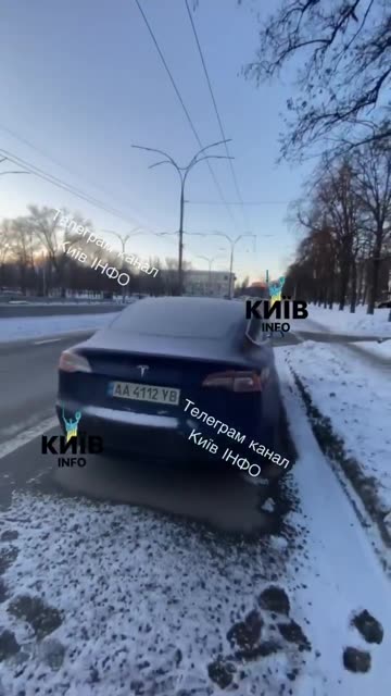 Kyiv: Driver Abducted by Draft Forces, Car Left in Snow with Open Window