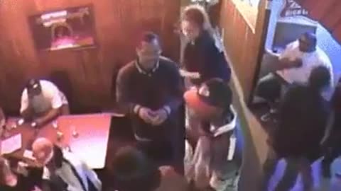 😮👊 This Hero Saves The Day With His Quick Thinking! | FeedMyCuriosity