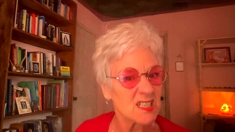 Lady Melody reads the Deathly Hallows-episode 127