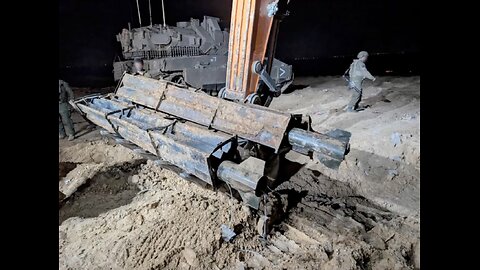 IDF troops stationed in the northern Gaza Strip amid the ongoing ceasefire with Hamas located