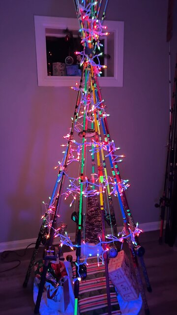 Merry Christmas & Happy Holidays!! 🎄🎅🏻🎣