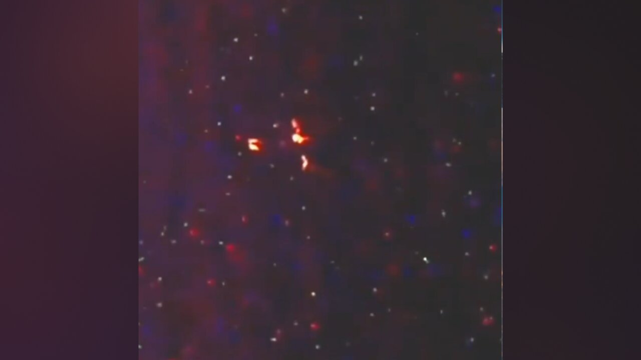 Triangle UFO Moves Across ISS Feed