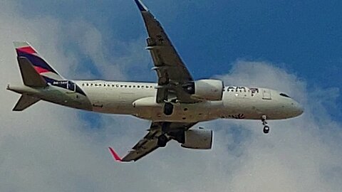 Airbus A320NEO PR-XBQ coming from Brasília to Fortaleza