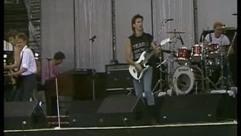 Bryan Adams - Kids Wanna Rock = Live Aid 1985