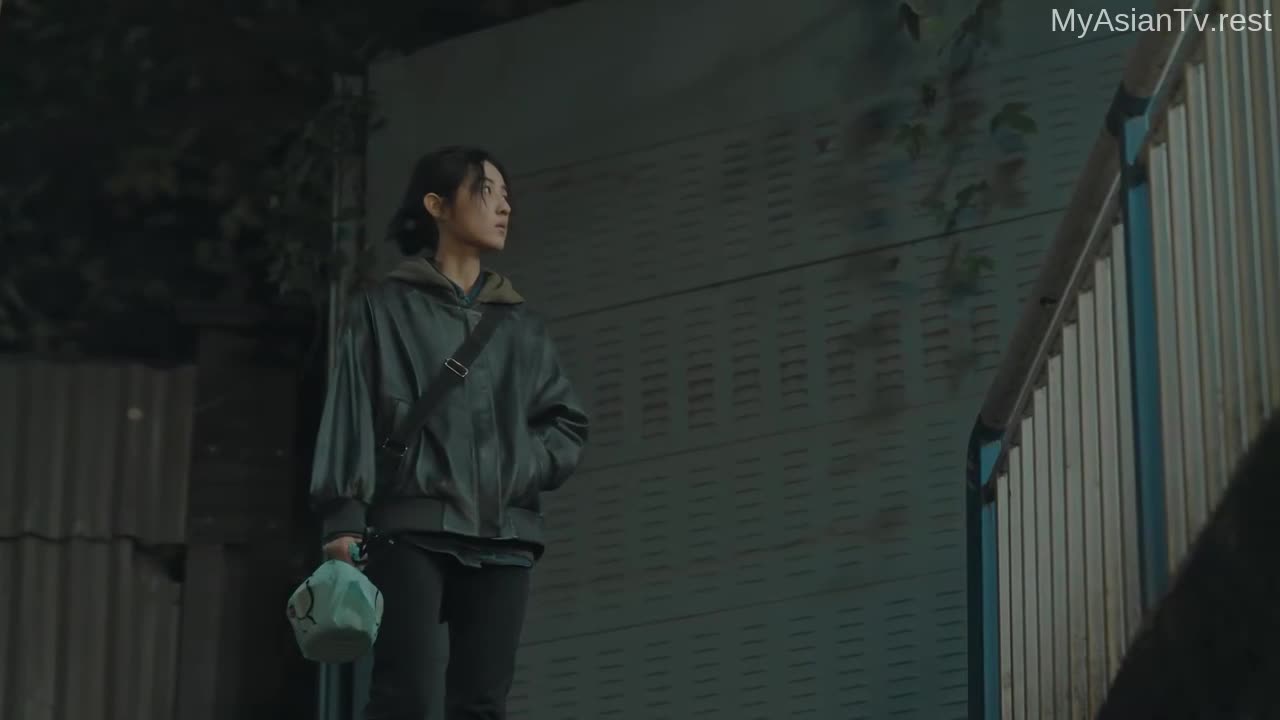 Loving Strangers ep 15