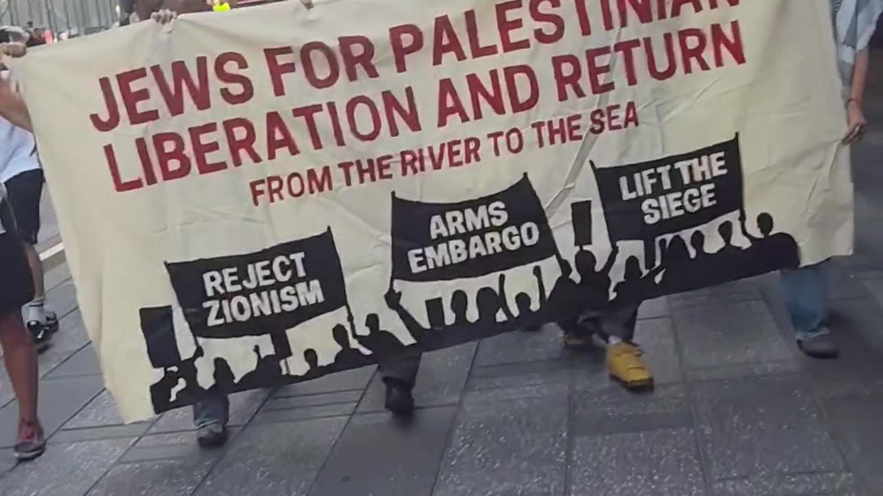 Jews: "ARREST NETANYAHU. STOP THE GENOCIDE."