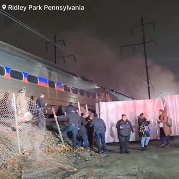 A SEPTA train carrying 350 passengers burst into flames catching fire!