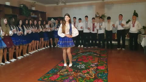 Șezătoare de Sfântul Andrei la Liceul din Vancicăuți 2/5