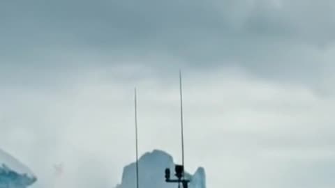 GIANT ALIEN SHIP FOUND FROZEN IN ARCTIC ICE! (It Woke Up!)