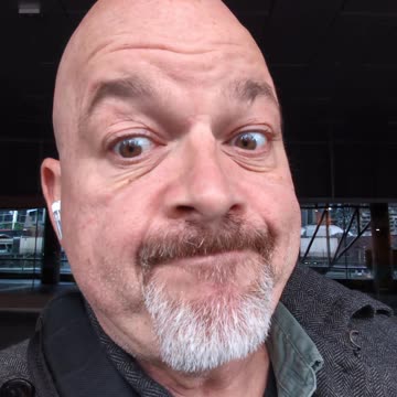 Why can't the cop just say who is on bail?