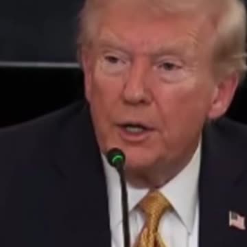 Dan Scavino - https：⧸⧸t.co⧸7QdFWVHImT