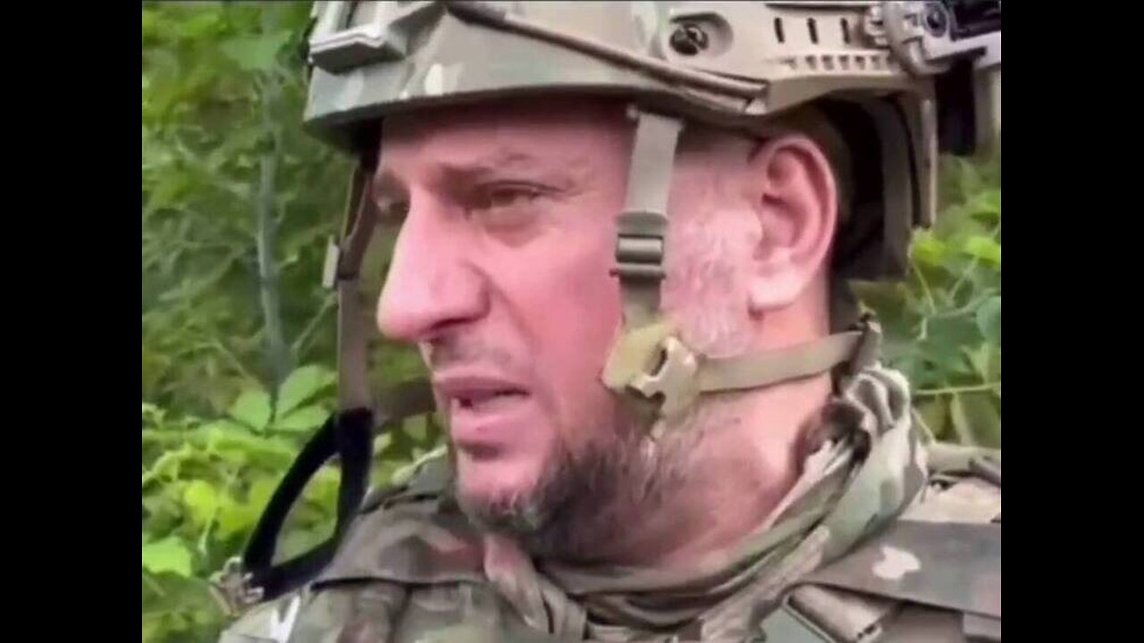 „Będzie krew po obu stronach” – apelował Ałaudinow do Amerykanów.