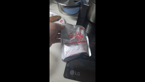 putting curry to pork