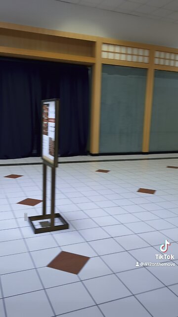 Washington Crown Center (2/3)