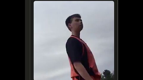 Who is the bitch now bully boy? Go cry to your mommy.💥