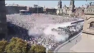 🔥🚨BREAKING NEWS The Gen-Z revolution in Mexico is now being compared to to the American Revolution