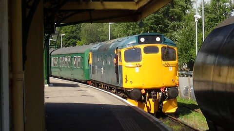 Greyhound Warship Class Diesel Loco Pulls Train Out Of Groombridge 2019