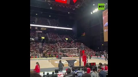 Love All Life Always #490 - Japanese Volleyball Player Publicly Apologizes An Errant Shot - Classy!