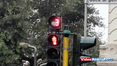 Andria: semafori con segnaletica con display dei secondi nel centro cittadino