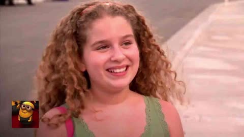 Weeds - Isabelle The Model_ (S2E4) _ Movieclips