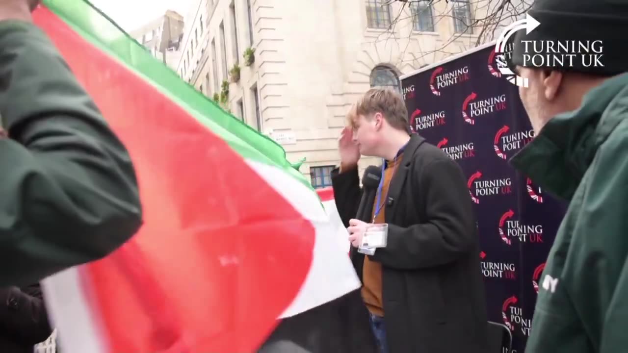 Libs of TikTok - Unhinged leftists at the London School of Economics in the UK assaulted...