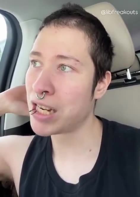 IT'S de- Transitioning Not To Get Murdered