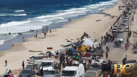 Israel ‘tightens siege’ of Gaza City as Hamas reviews Trump peace plan