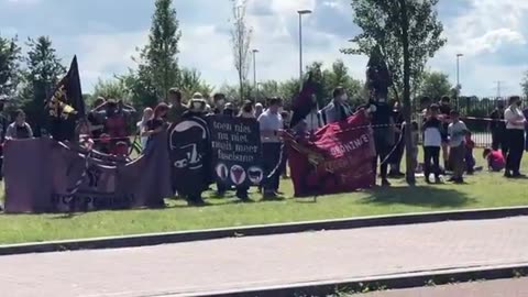 Asielzoekerscentrum Ter Apel vs Pegida Stop omvolking... 3 juli 2022