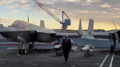 Navy Sailors went absolutely WILD for President Trump