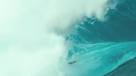 The photographers are Fearless (via:@sebastiansurfs)