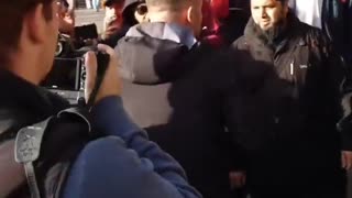 The British patriot is not afraid of Islamic crowd in London. Hero.