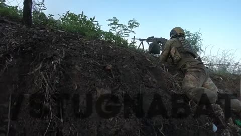 Combatants of the Ukrainian Stugna Volunteer Battalion in some intense POV infantry combat