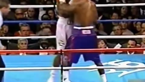 Evander Holyfield vs Lennox Lewis