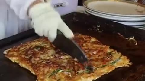 This Seafood Pancake Draws Lines to the Street! Grandma’s 50-Year Korean Recipe