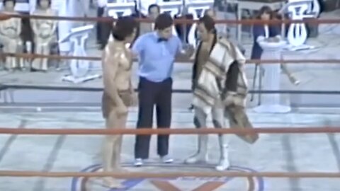 Tarzán vs El Charro Mexicano — A Wild, Weirdly Fun Wrestling Classic! Titanes del Ring Match!