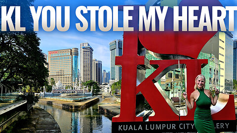 Falling in Love with Kuala Lumpur 🇲🇾 | Mosque Visit, KLCC Park & Street Food Adventure | Malaysia