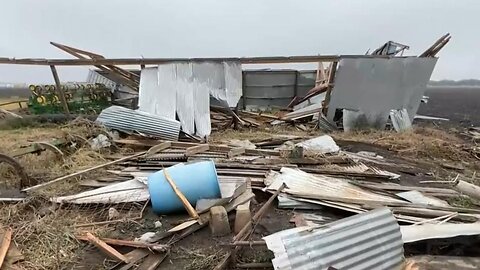 New video shows tornado damage in Texas, Louisiana