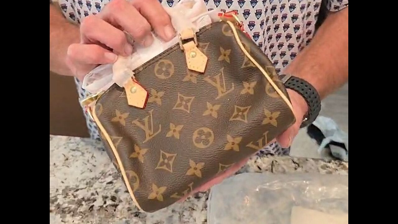 Kat-a-lack with the unboxingmystery.com #live