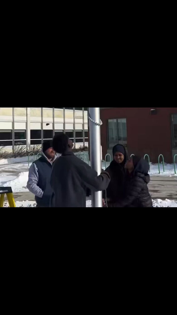 Vermont School Raises The Somali Flag In Protest To President Trump