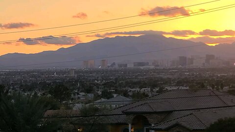 Did you see tonight's Las Vegas sunset? Check this out! 02.05.2025 #follow #lasvegas #travel #gaming