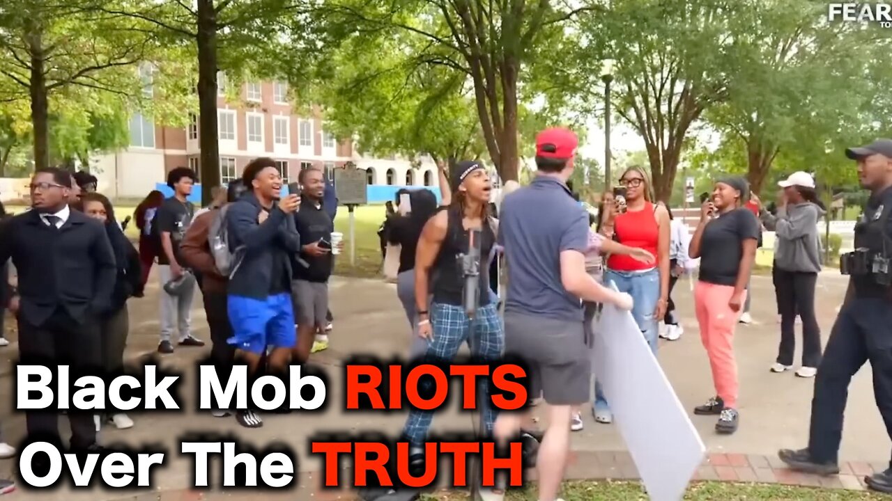 Black Mob ATTACKS Conservatives On Campus