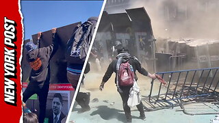 Protesters rip down palace barriers in Mexico City clash with police