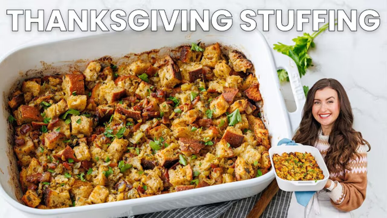 Easy Homemade Stuffing – Crispy, Buttery & Loaded with Flavor!