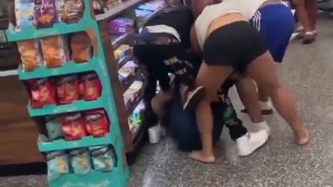 LIBERALS LOSING IT IN WALMART