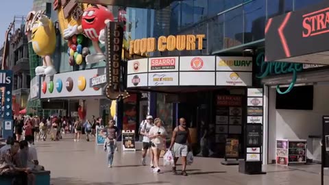 Vegas Is Dying on Purpose_ CEO Reveals the SHOCKING Truth(1080p)