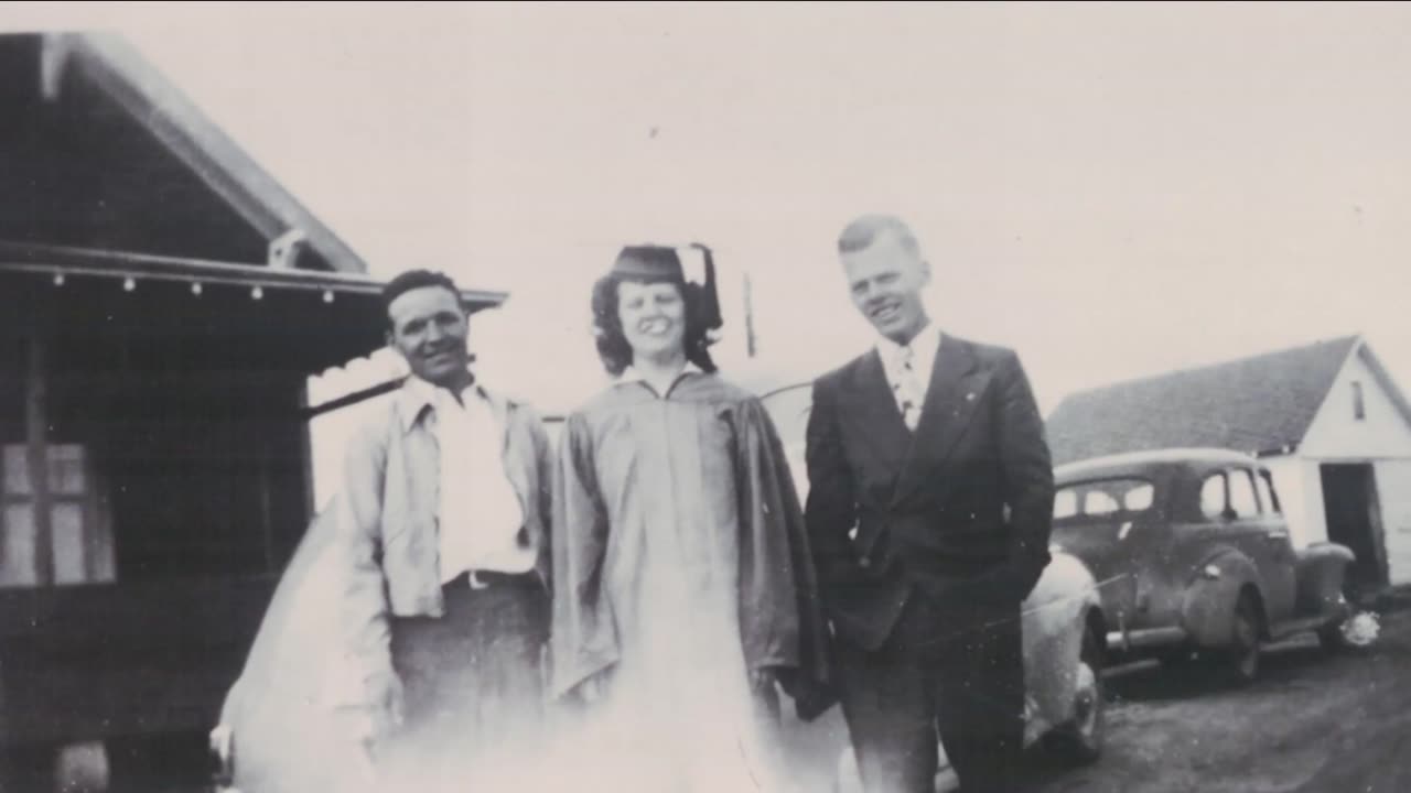 Mother & Dad's Photo Album 8