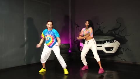 Kanta Laga - Tony Kakkar, Neha Kakkar, Yo Yo Honey Singh The BOM Squad -