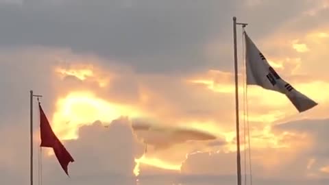 🤯👁️ Are These UFOs or Just Natural Phenomena? | TheTruthAbove