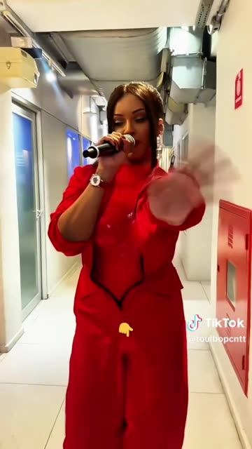 think just looking like a celebrity is enough to make it big