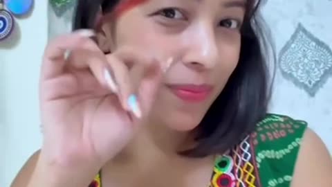 BoltBee Professional Gel Polish Hands On !